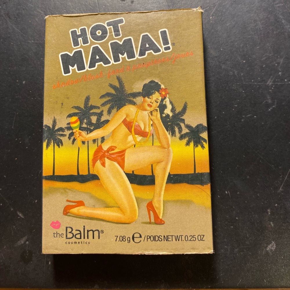 The Balm Hot Mama Blush